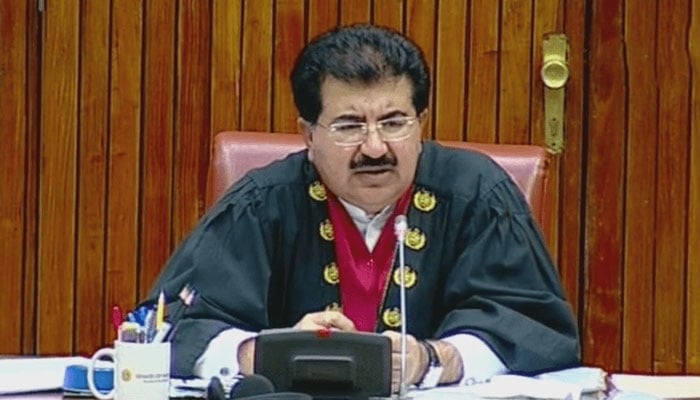 سنجرانی نے دلاور خان سے قرارداد کی نوعیت تک نہ پوچھی!