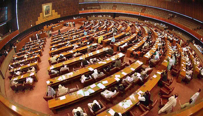 تحریک انصاف نے ملک بھر سے 21 خواتین کو قومی اسمبلی کے ٹکٹ دیئے