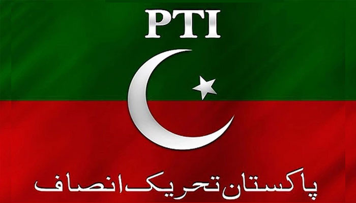 پی ٹی آئی صرف عمران کے حق میں سروے کیوں قبول کرتی ہے؟