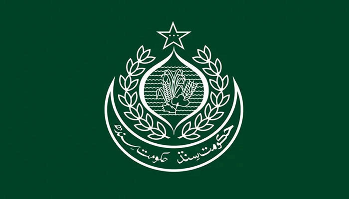 سابق دور حکومت کے 2 سال میں 736 کروڑ روپے کا اسکول فرنیچر خریدا گیا، سندھ حکومت کا انکشاف