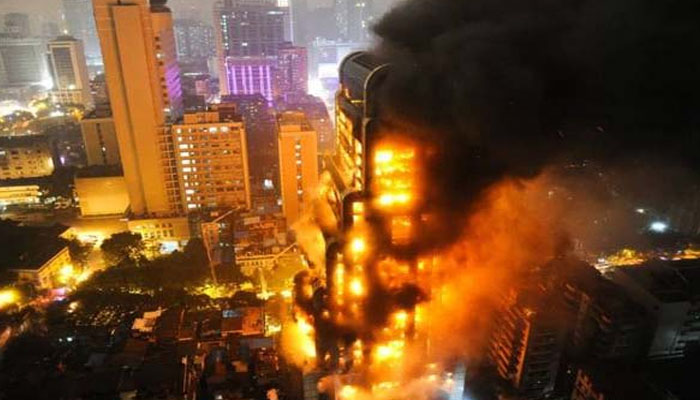 چین: عمارت میں آگ لگنے سے 15 افراد ہلاک، 44 زخمی