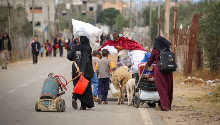 رفح میں زمینی آپریشن کا خدشہ، ہزاروں فلسطینیوں کی پھر نقل مکانی، بمباری میں درجنوں شہید