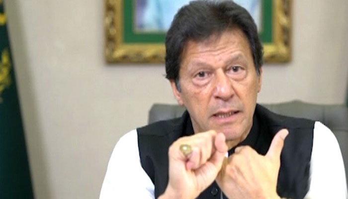 معافی کیوں مانگوں، معافی تو مجھ سے مانگنی چاہیے، عمران خان