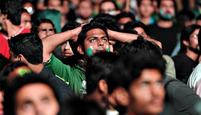 نیویارک سے کراچی تک کروڑوں پاکستانی ورلڈ کپ میں بھارت سے شکست پر مایوس