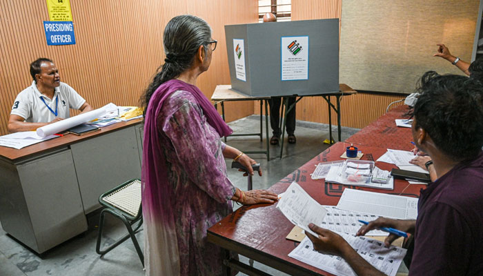 دنیا بھر میں ووٹرز کا موڈ خراب، انتخابات میں گہری عدم اطمینان کی نشاندہی