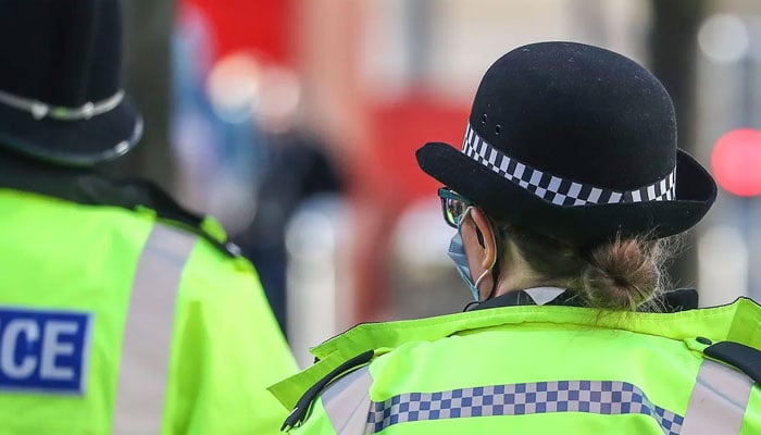 برطانیہ میں بڑھتے جرائم روکنے کیلئے فرنٹ لائن پولیسنگ کو فروغ دیا جائے، لبرل ڈیموکریٹک پارٹی کا مطالبہ