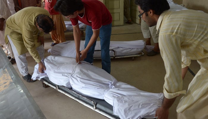 کراچی‘ ہیٹ ویو سے 8 افراد جاں بحق، محکمہ صحت کی صرف 5 کی تصدیق