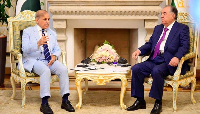 وزیراعظم کی ازبک صدر اور تاجک ہم منصب سے بھی ملاقاتیں، تاجکستان کو پاکستانی  بندرگاہوں کی پیشکش،افغانستان میں جامع حکومت ضروری ہے، مشترکہ بیان