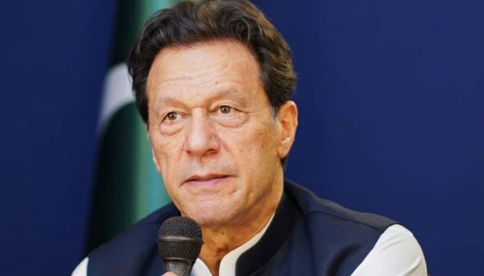 ملک کی خاطر ہم اے پی سی میں جائینگے، عمران خان