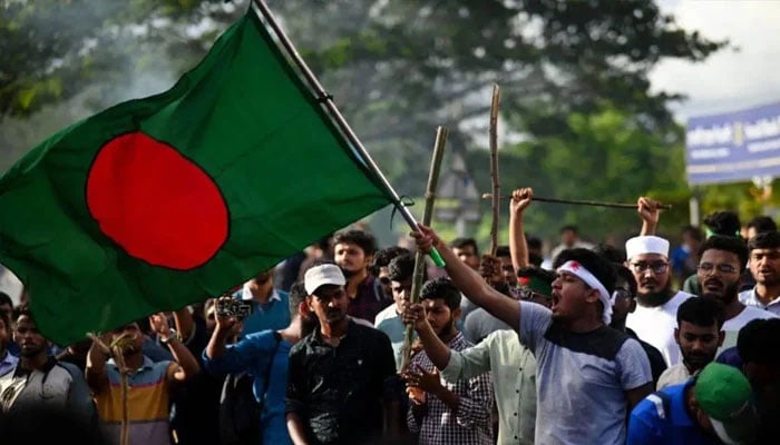 UAE میں غیرقانونی مظاہروں پر 57 بنگلا دیشی شہریوں کو سزائیں، ملک بدر کرنیکا حکم