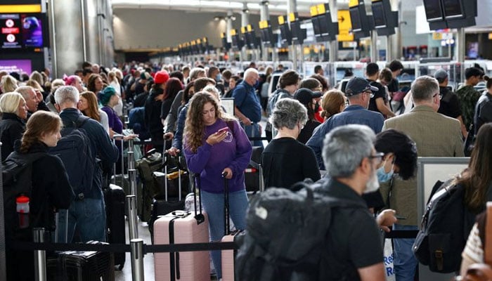 سال کی پہلی ششماہی کے دوران ہیتھرو ایئرپورٹ سے 39.8 ملین مسافروں کا سفر