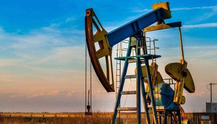 تیل اور گیس کے شعبے میں 5؍ ارب  ڈالر کی سرمایہ کاری ڈانواں ڈول