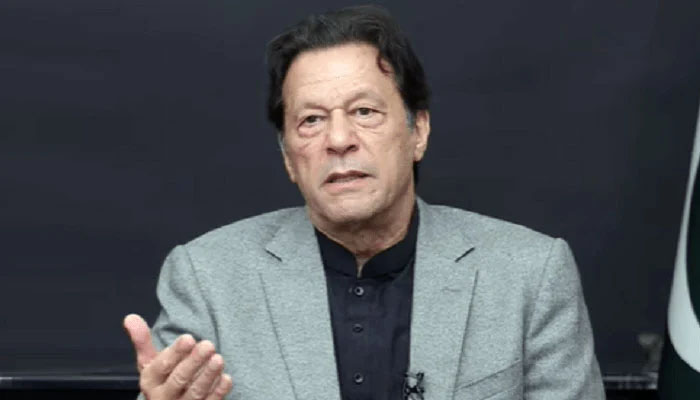 فیض حمید نے سازش کی نہ ان کی گرفتاری سے خوفزدہ ہوں، عمران خان