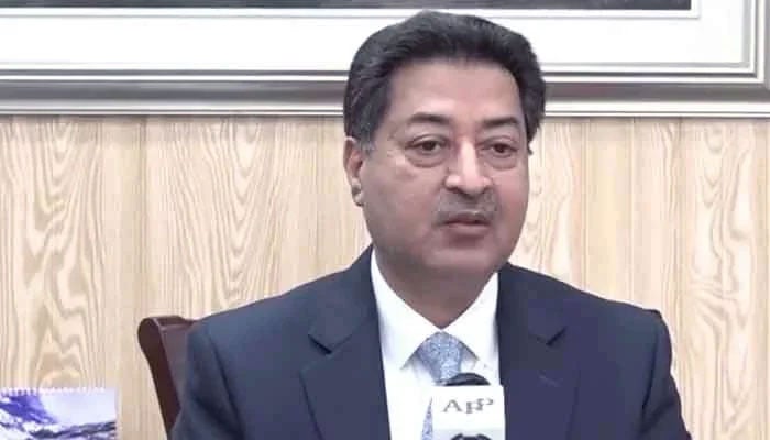 چیف الیکشن کمشنر سکندر سلطان راجہ کی پانچ سالہ مدت ختم ہونے میں 4 ماہ باقی