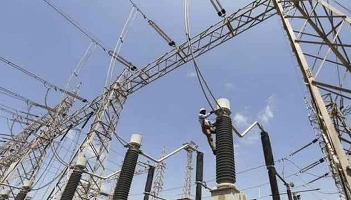 5 بجلی کمپنیز کو حکومتی انتباہ، معاہدے رضاکارانہ ختم کرو یا نتائج کے لیے تیار ہو جاؤ، بجلی دو ادائیگی لو کا نظام اختیار کریں