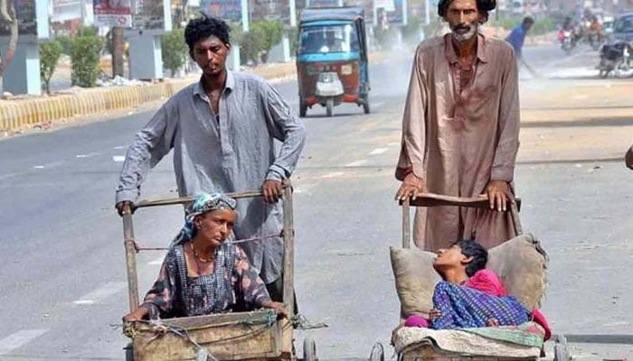 پیشہ ور گدا گروں کے خلاف مہم، 205 گرفتار، بحالی مرکز بنانے کا فیصلہ