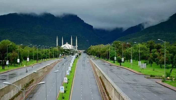 موسم بدلتے ہی جنگلی جانوروں نے اسلام آباد کا رخ کر لیا