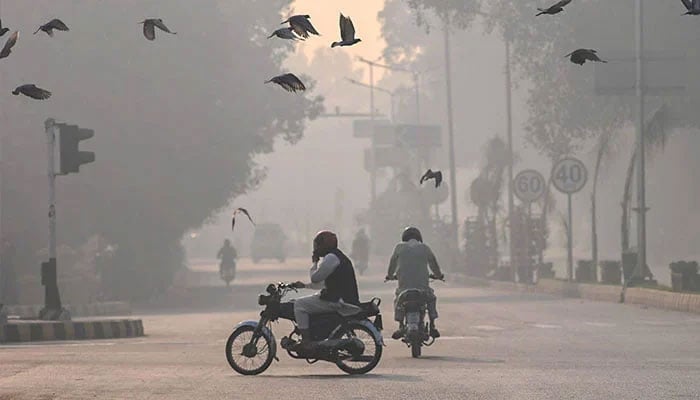 پنجاب‘ اسموگ میں قدرے کمی‘ لاہور دوسرے نمبر پر آگیا