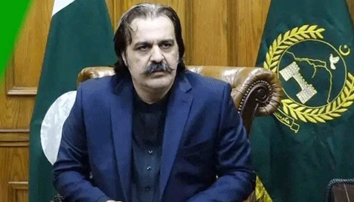 صوبے میں امن کیلئے وفاق ایف سی پلاٹونز فراہم کرے، گنڈاپور