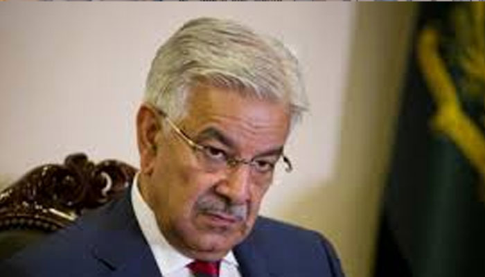 عمران اسٹیبلشمنٹ کا پروڈکٹ تھا اور اب امریکی مدد سے اقتدار چاہتا ہے، وزیر دفاع