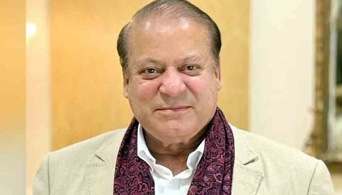 نواز شریف کا دوبارہ سیاسی سرگرمیاں شروع کرنے کا فیصلہ