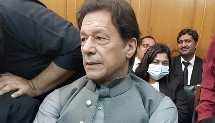 عمران نے 9 مئی مقدمات میں ضمانت کیلئے لاہور ہائیکورٹ سے رجوع کرلیا