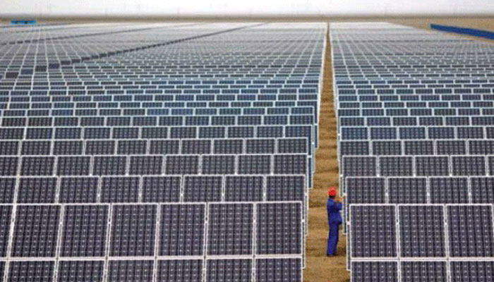 سولر پینل درآمدات، دو کمپنیوں کی 70 ارب روپے کی منی لانڈرنگ کا انکشاف