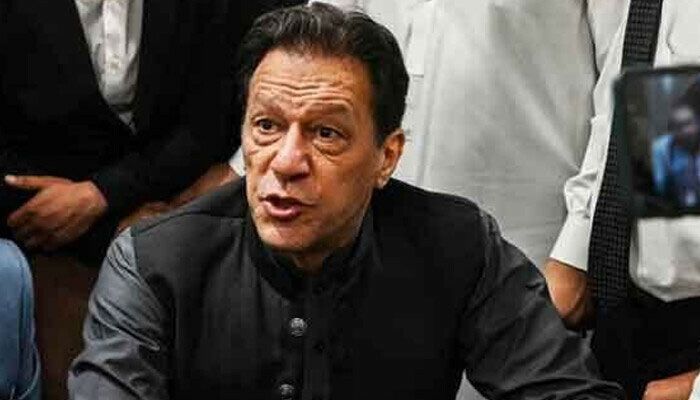 عمران جتنے مرضی خطوط لکھیں، کوئی جواب نہیں آئیگا، تجزیہ کار