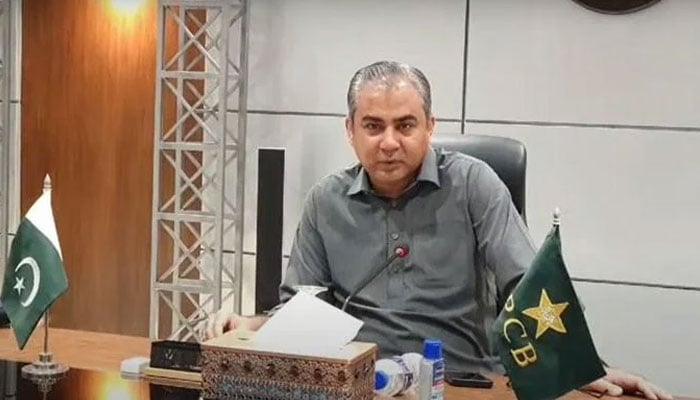 تینوں فارمیٹس کی الگ ٹیمیں، محمد یوسف کو بیٹنگ کوچ بنانے پر غور