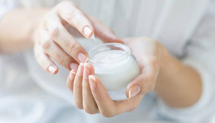 رنگ گورا کرنے والی کریموں کے مضر اثرات، معاملہ اسمبلی پہنچ گیا