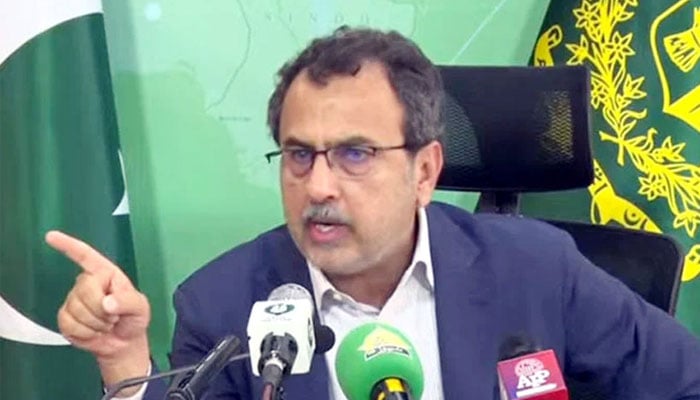 حکومت نے بجلی کے حوالے سے صارفین کے 47 کھرب روپے بچائے، وزیر پانی وبجلی