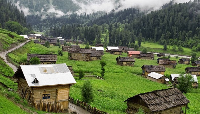 ممکنہ بھارتی حملہ‘ وادی نیلم میں گزشتہ رات بلیک آؤٹ رہا