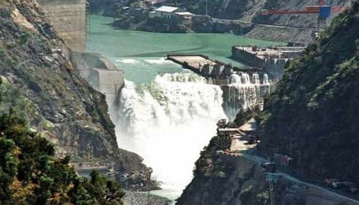 بھارت نے دریائے چناب پر پانی کا بہاؤ انتہائی کم کردیا