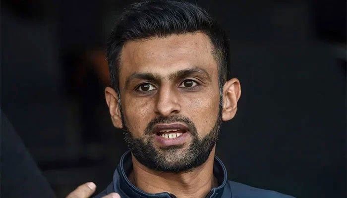 پی سی بی مینٹورز کو فارغ کرنے کا فیصلہ، شعیب ملک مستعفی