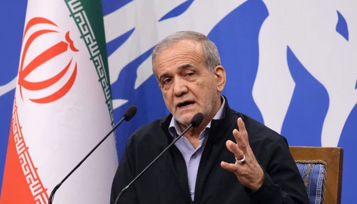 ایران نے امریکی صدرکی دھمکیوں کو مسترد کردیا، مذاکرات جاری رکھنے کا عزم