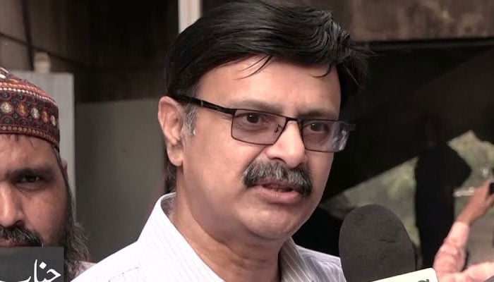 ٹینکرز مافیاز کی طرح غیر مقامی اسٹریٹ کریمنلز بھی بے لگام ہوچکے، شاہد فراز، متاثرہ فیملی سے ملاقات