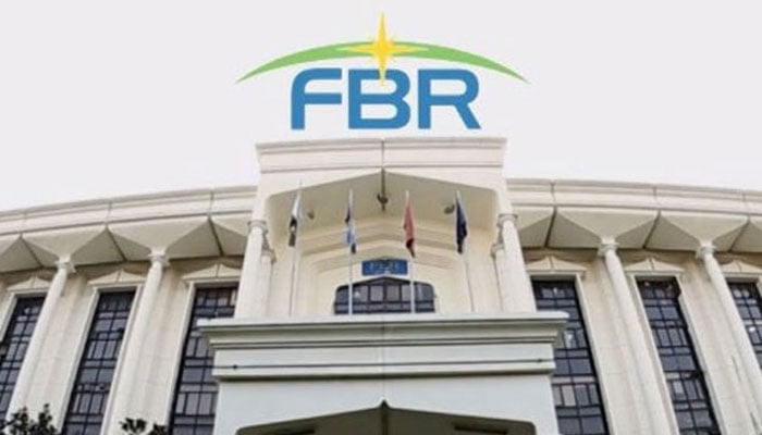 پاکستان کسٹمز سروس کے گریڈ 19،20 کے دو افسران کے تبادلے اور نئی تعیناتی