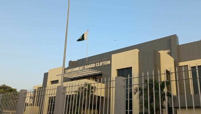 کنٹونمنٹ بورڈ کلفٹن، بارشوں میں ہنگامی صورت حال نمٹنے کیلئے تیاریاں مکمل