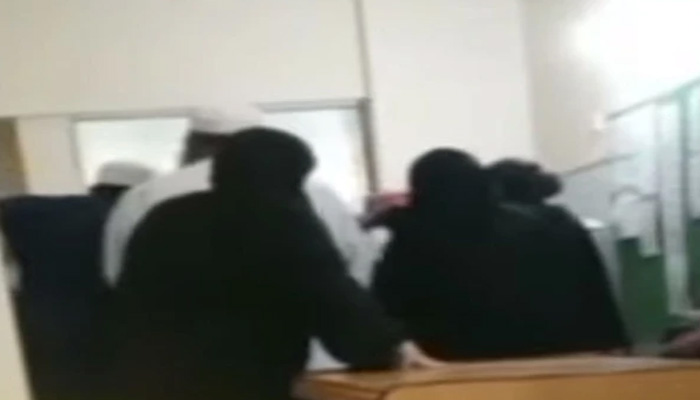 اسکول اساتذہ پر تشدد، پولیس اہلکار سمیت تینوں ملزمان کی ضمانت منظور