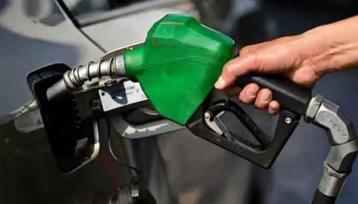 بڑی عید اور بجٹ سے قبل پٹرول مہنگا، قیمت میں ایک روپے فی لیٹر اضافہ