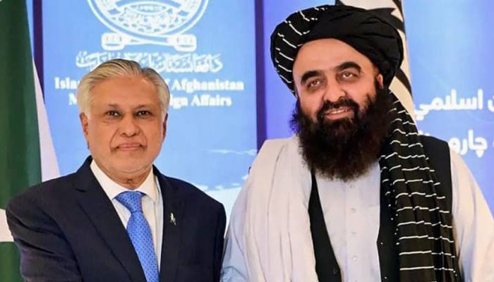 ڈار کا امیر متقی سے رابطہ، ازبکستان، پاکستان اور افغانستان کے درمیان ریلوے لائن فریم ورک کی جلد تکمیل پر اتفاق