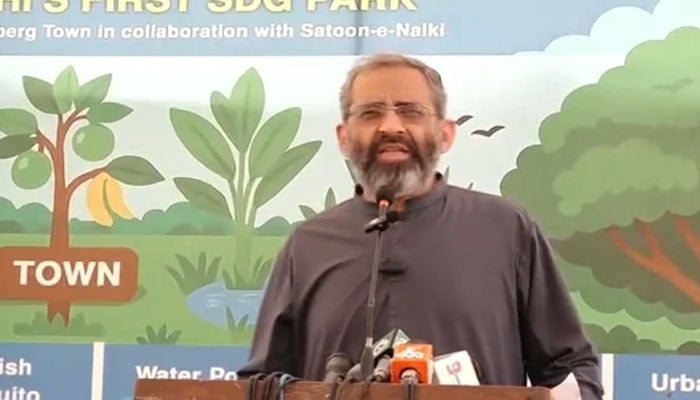 منعم ظفر خان نے ایف بی ایریا میں کراچی کے پہلے ایس ڈی جی پارک کا افتتاح کیا
