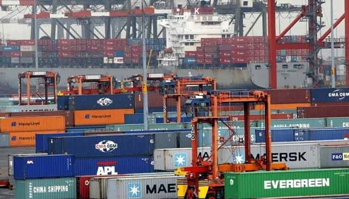 کراچی پورٹ ٹرسٹ میں لیڈیز کیفے کا افتتاح