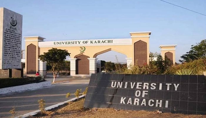 ریڈ جاپان پروجیکٹ کے تحت جامعہِ کراچی میں کتابوں کی حوالگی