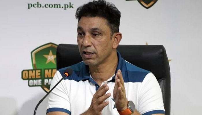 اظہر محمود کو جنوبی افریقا اور بنگلہ دیش کیخلاف ہیڈ کوچ بنانے پر غور