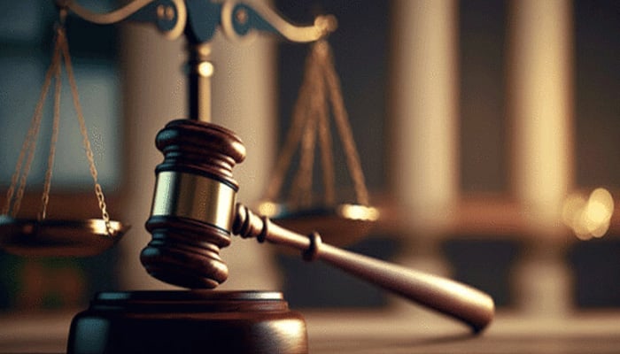 اسلحہ کے زور پر شہری سے واردات کا مقدمہ، تین ملزمان بری