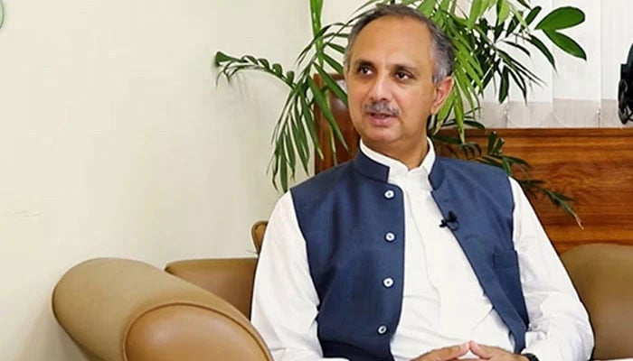 پاکستان میں عملی طور پر مارشل لاء نافذ ہے، عمر ایوب