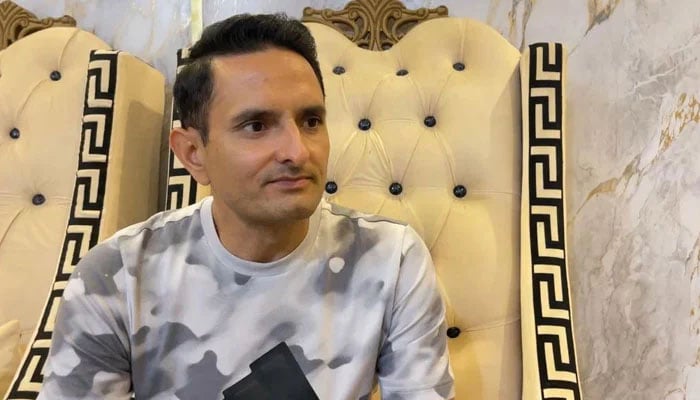 اعداد و شمار دیکھے بغیر میرے متعلق رائے قائم کی جاتی ہے، محمد عباس