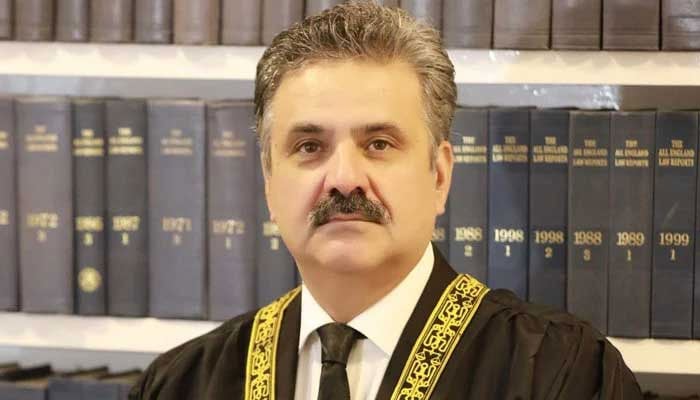 انصاف دلائیں گے، عوامی شکایات دور کرنا اولین ترجیح، چیف جسٹس
