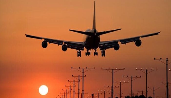 جدہ ملتان کی پرواز کی ریاض میں لینڈنگ، 72 پروازوں میں تاخیر، 10 منسوخ